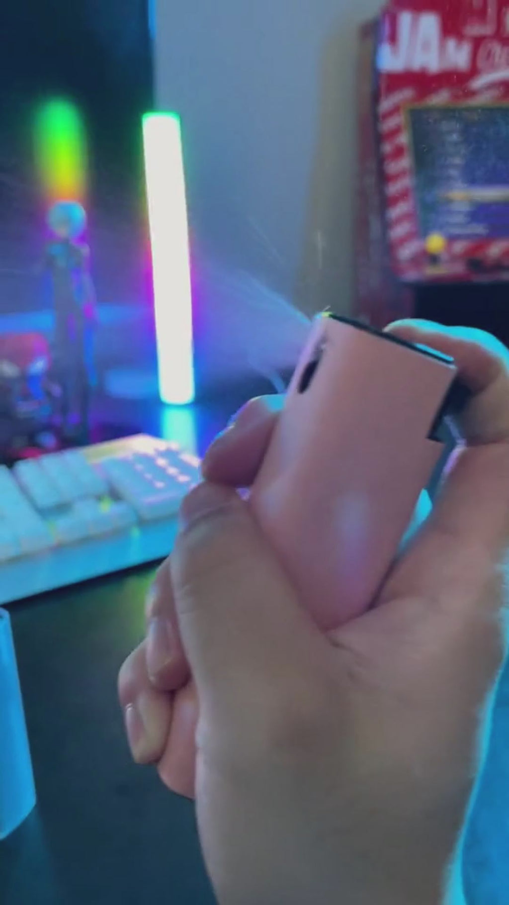 minimal all-in-one screen cleaning spray with microfiber wipe